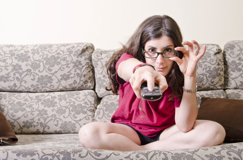 fille-devant-sa-tv_lunettes.jpg