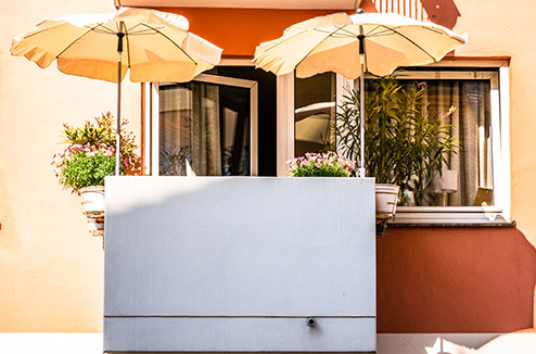 parasol-balcon494.jpg