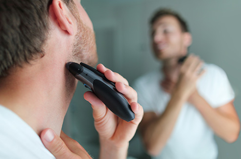 Tondeuse ou rasoir : comment choisir ? Tondeuse ou rasoir : comment choisir ?